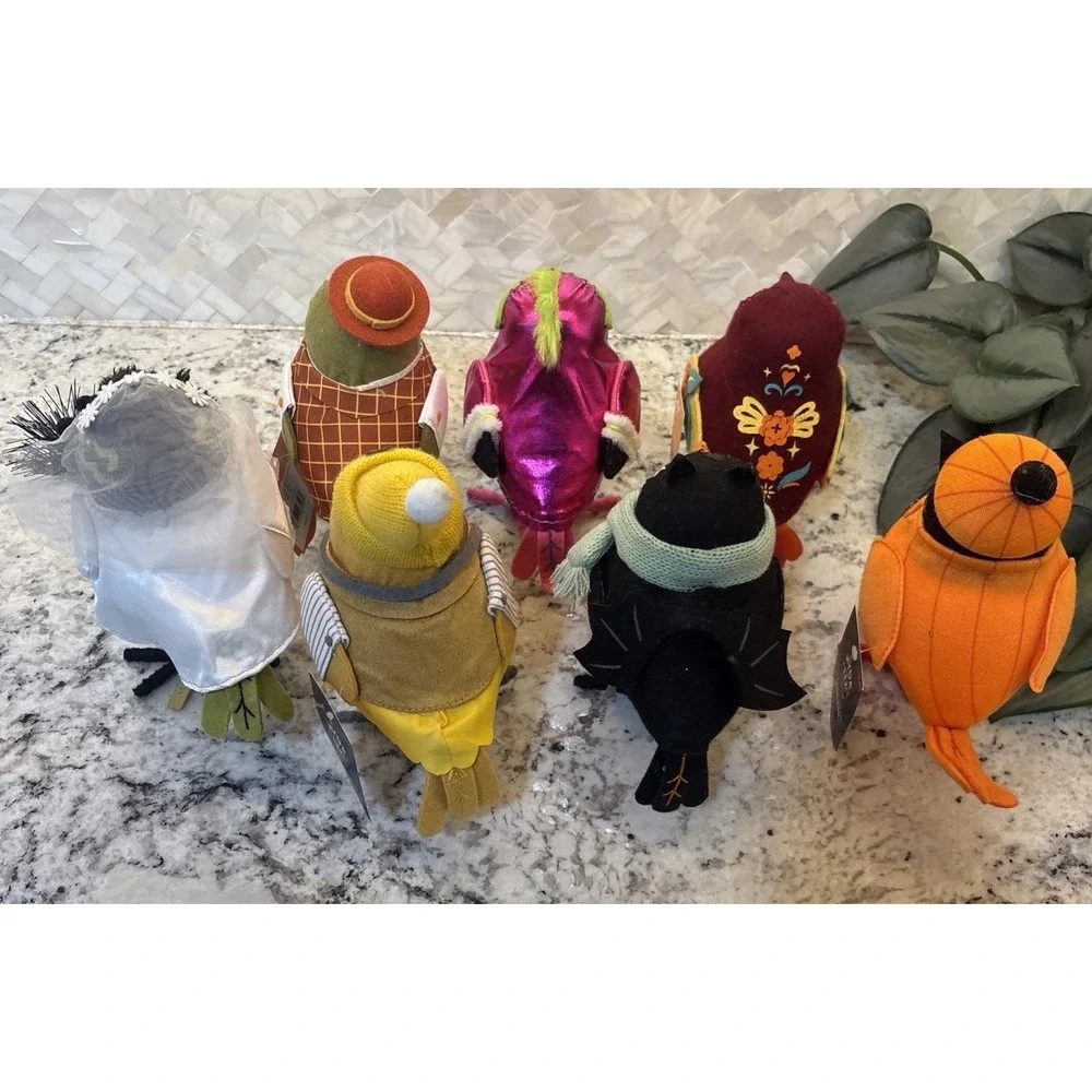 Target Hyde & EEK! Halloween Featherly Friends Set Of 7 Birds Holiday Decor